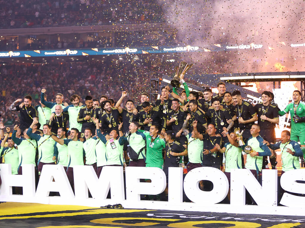 Mexiko-gewinnt-brisantes-Gold-Cup-Finale