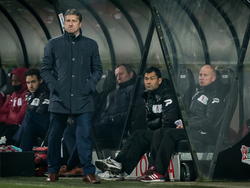 Ruud Brood oogt ontevreden tijdens NEC-Jong FC Twente in de Jupiler League. (28-11-14)