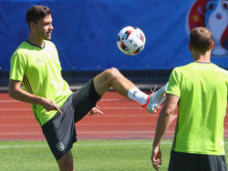 Jonas Hector wechselt nicht nach Barcelona