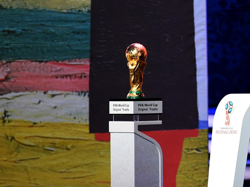 Ab dem 14. Juni steht der WM-Pokal im Mittelpunkt