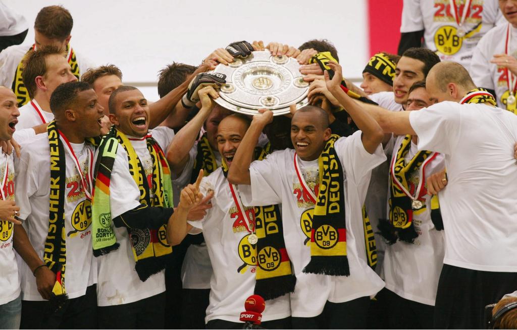 Platz 2: Borussia Dortmund - 3083 Punkte