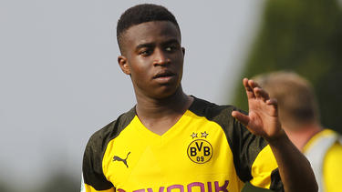 Youssoufa Moukoko unterlag mit seiner BVB-Jugend gegen Leipzig