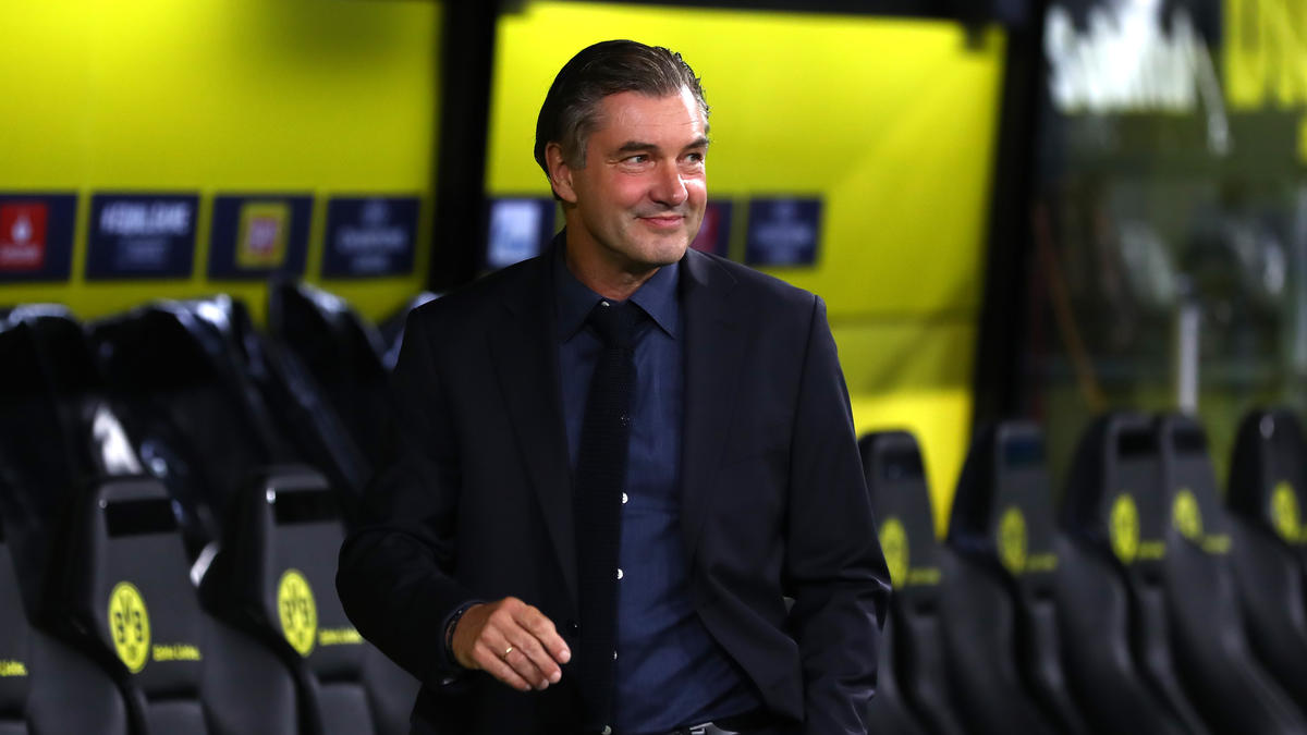 Michael Zorc freut sich über die kleine Pause von BVB-Star Jadon Sancho Michael Zorc freut sich über die kleine Pause von BVB-Star Jadon Sancho
