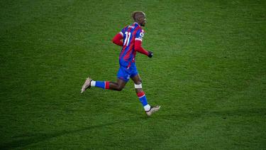 Wilfried Zaha wurde in der Vergangenheit häufig mit einem Transfer zum BVB in Zusammenhang gebracht