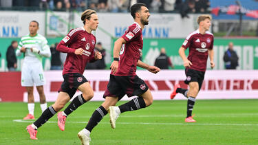 Der 1. FC Nürnberg hat im Derby einen Kantersieg gefeiert