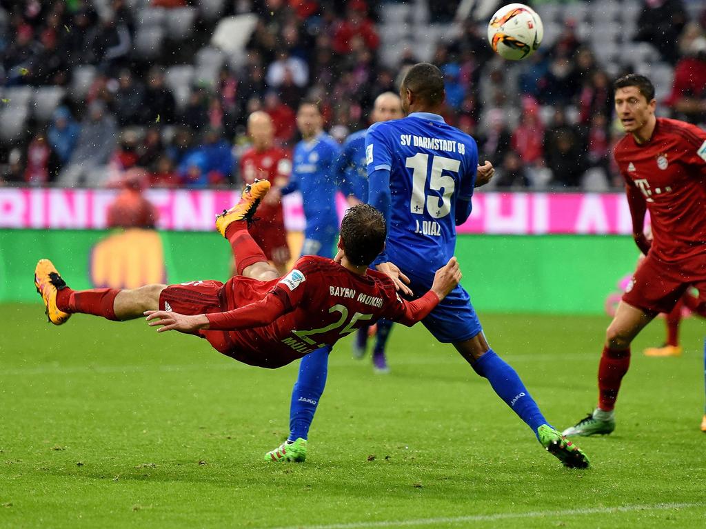 Thomas Müller (25) ha anotado un gol de ensueño para el Bayern. (Foto: Imago)