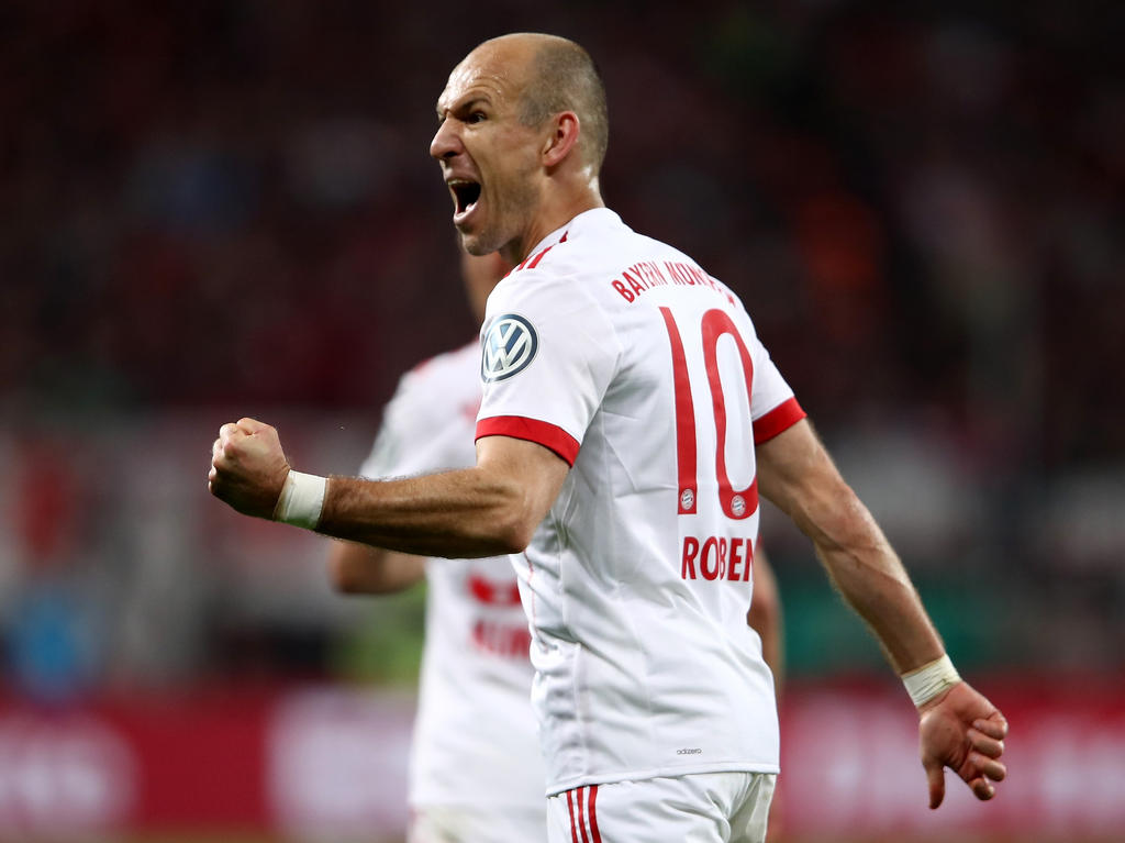 Arjen Robben bleibt ein weiteres Jahr beim FC Bayern München
