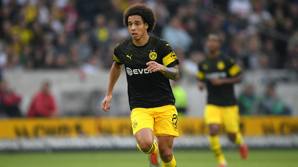 Axel Witsel spielt seit dem Sommer beim BVB Axel Witsel spielt seit dem Sommer beim BVB