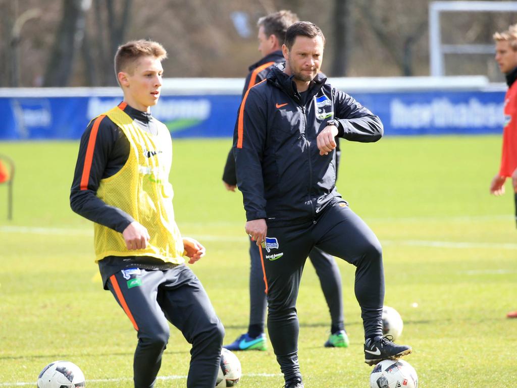 Hertha-Coach Dárdai hat seinen eigenen Sohn Palko (l.) ins Team berufen