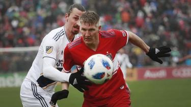 Zwei Stars der vergangenen MLS-Saison: Bastian Schweinsteiger (r.) und Zlatan Ibrahimovic