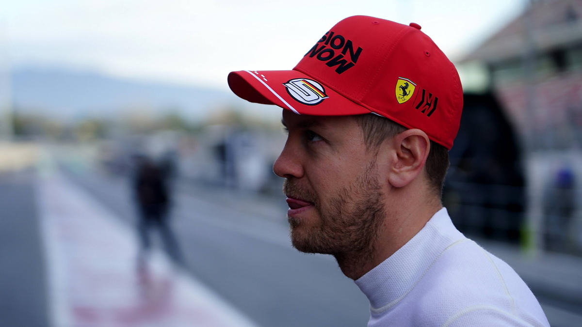 Sebastian Vettel steht vor einer ungewissen Zukunft Sebastian Vettel steht vor einer ungewissen Zukunft
