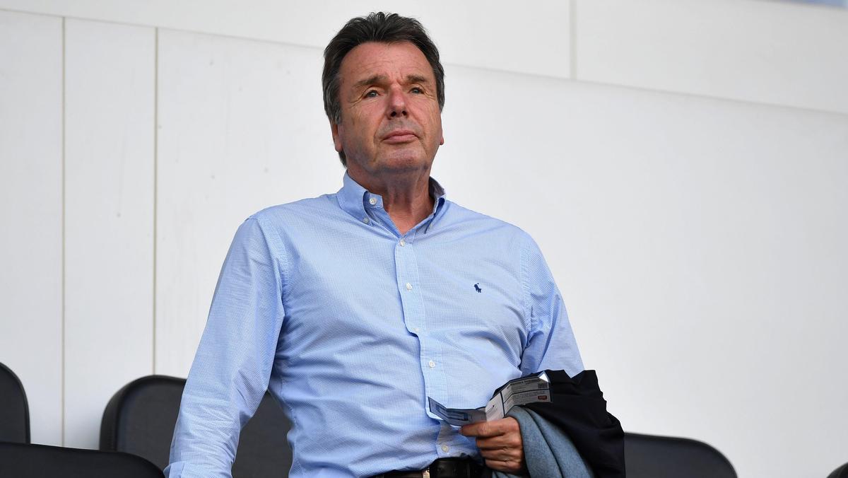 Heribert Bruchhagen arbeitete bis März 2018 für den Hamburger SV Heribert Bruchhagen arbeitete bis März 2018 für den Hamburger SV