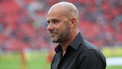 Die Macher bei Bayer Leverkusen sind zufrieden mit der Arbeit von Trainer Peter Bosz. Foto: Rolf Vennenbernd