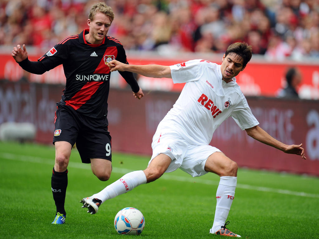 Sereno (r.) bei einem seiner Bundesligaeinsätze für den 1. FC Köln Sereno (r.) bei einem seiner Bundesligaeinsätze für den 1. FC Köln