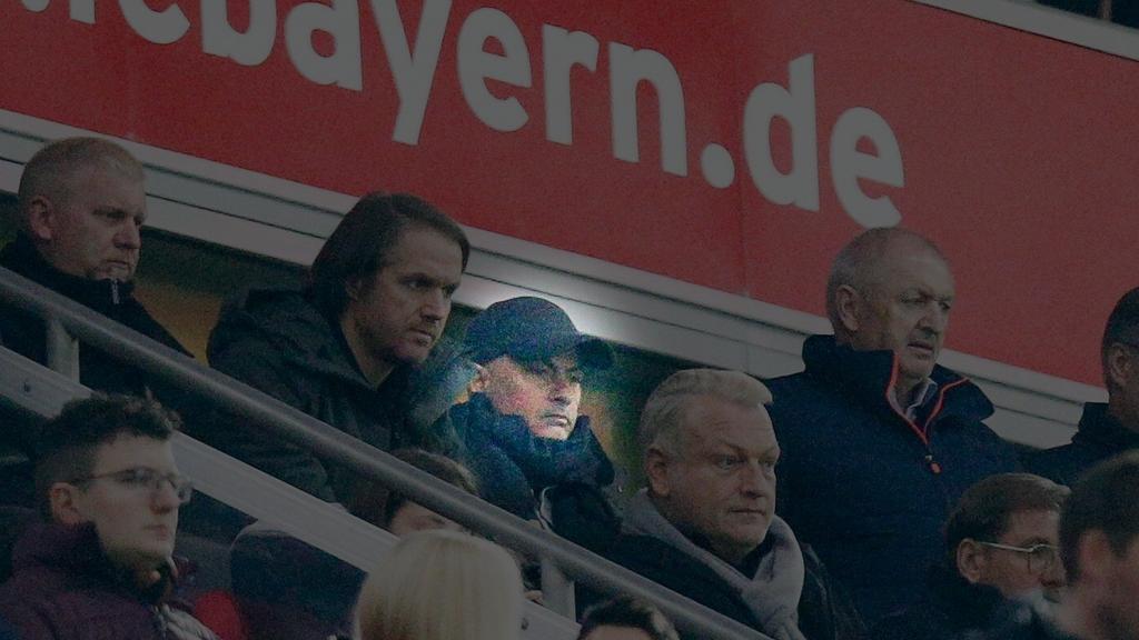 José Mourinho wurde beim Spiel zwischen FC Bayern und RB Leipzig auf der Tribüne gesichtet