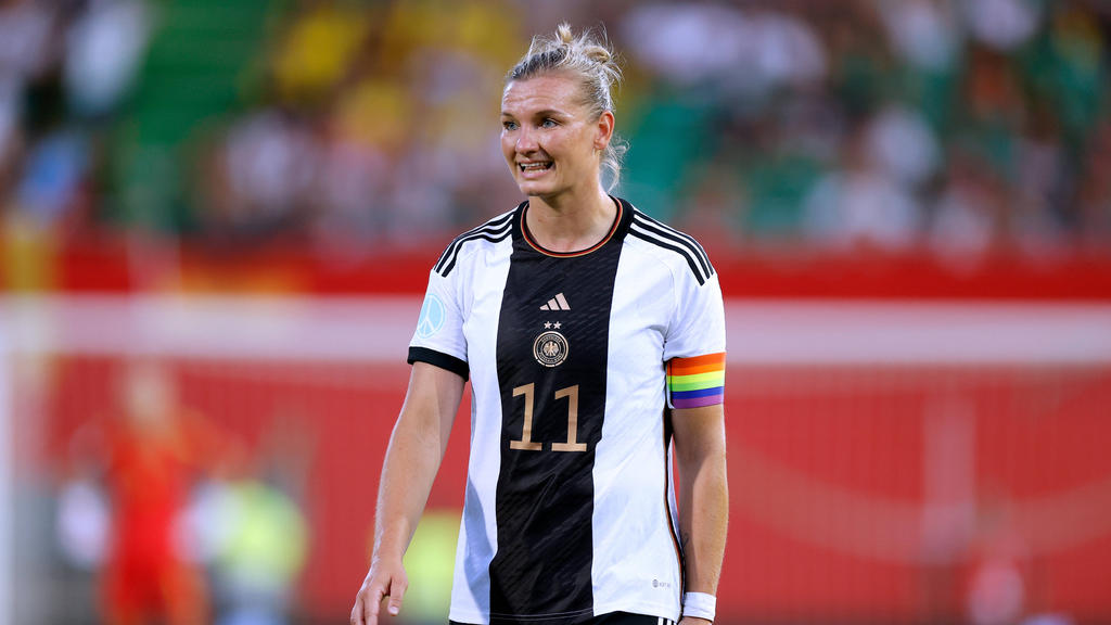 Alexandra Popp soll das DFB-Team bei der WM führen Alexandra Popp soll das DFB-Team bei der WM führen