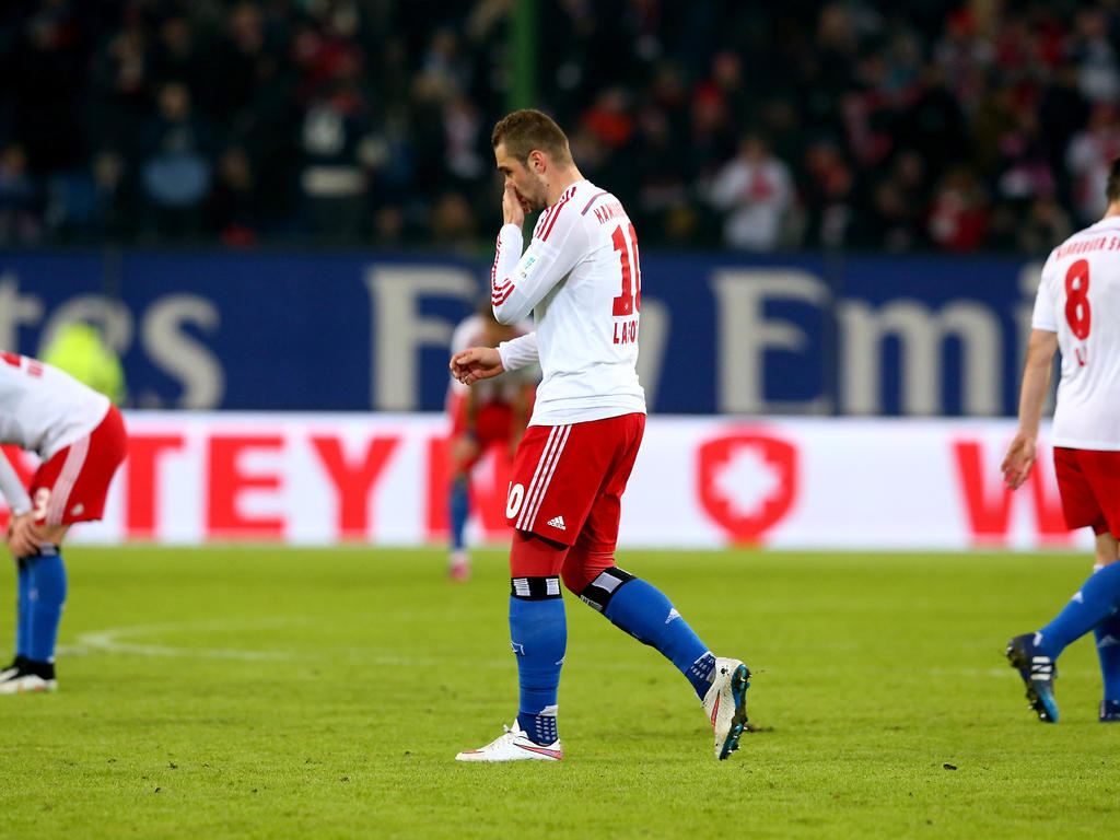 Erneut verletzt? Für Pierre-Michel Lasogga sieht es nicht gut aus Erneut verletzt? Für Pierre-Michel Lasogga sieht es nicht gut aus