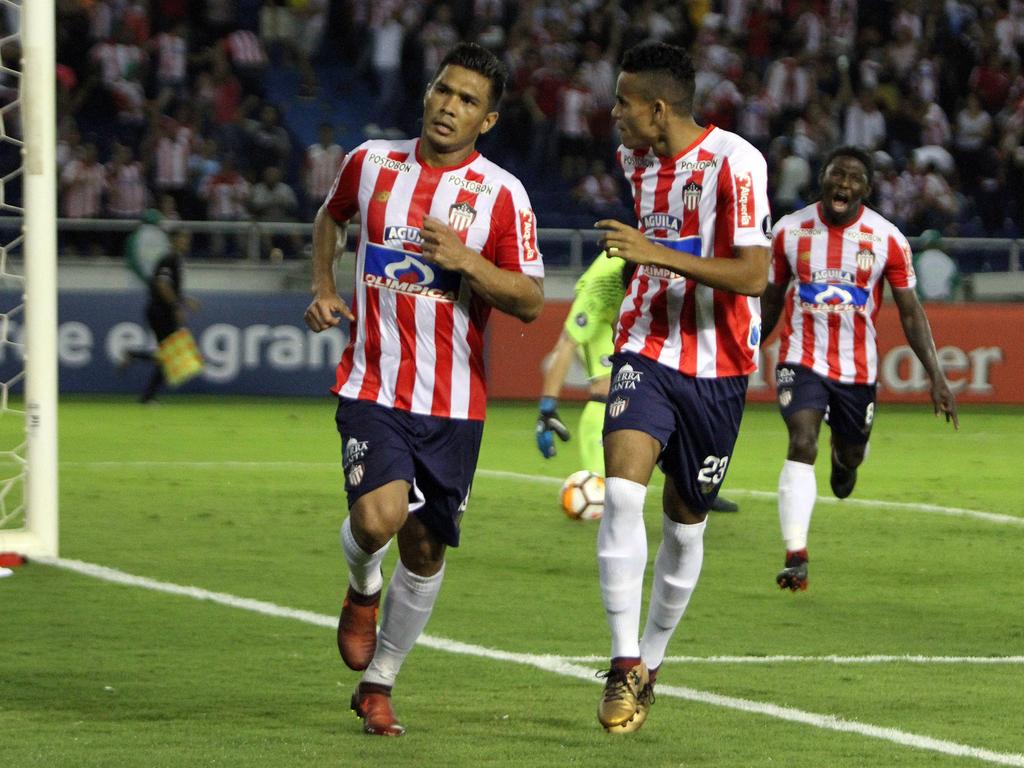 El mexicano Teo Gutiérrez marcó el 3-1 definitivo para el Atlético Junior. (Foto: Imago)