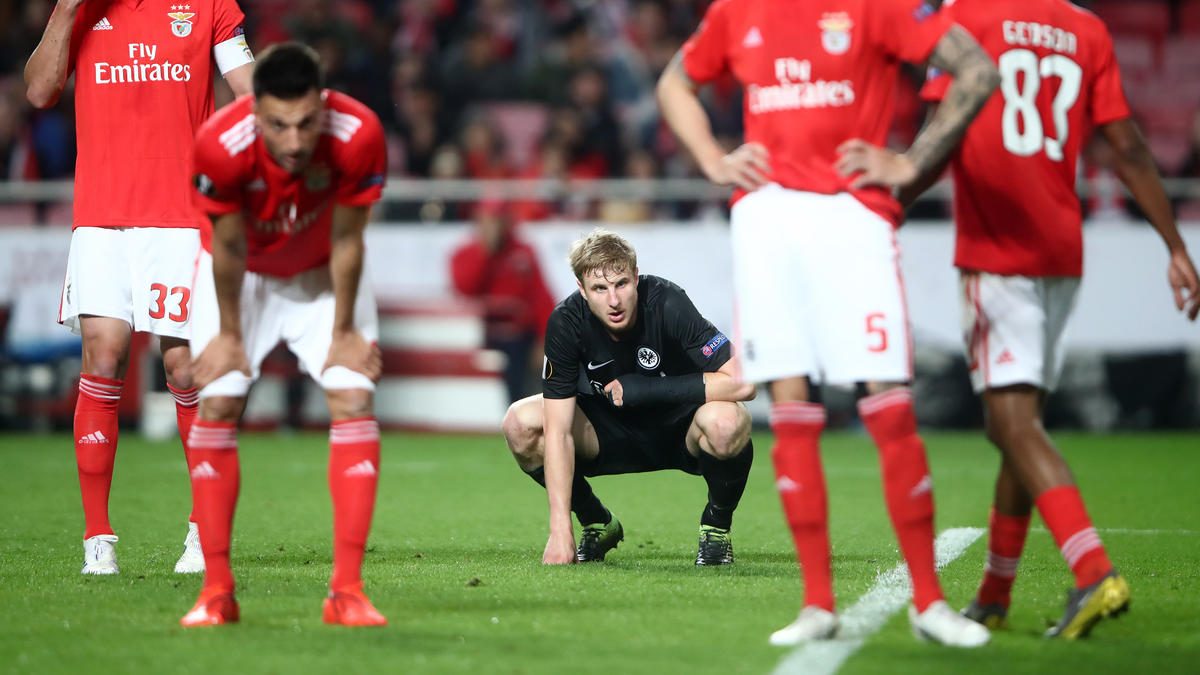 Kehrt Martin Hinteregger für das Benfica-Spiel rechtzeitig zurück? Kehrt Martin Hinteregger für das Benfica-Spiel rechtzeitig zurück?