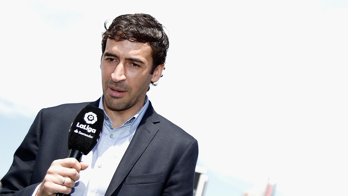 Raúl steht anscheinend vor einer Rückkehr zu Real Madrid Raúl steht anscheinend vor einer Rückkehr zu Real Madrid