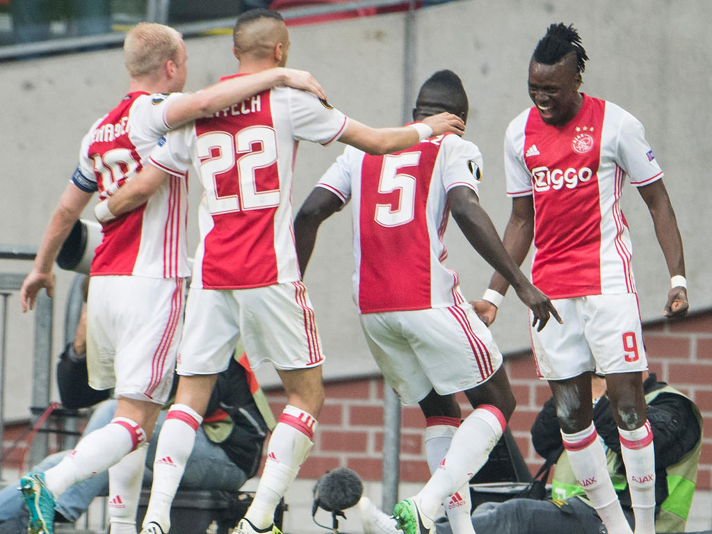 El Ajax aprovechó la falta de movilidad de la defensa francesa. (Foto: Getty)