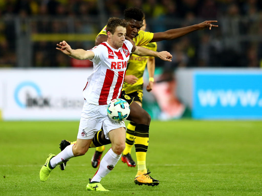 Die Fans können das Bundesliga-Spiel zwischen dem 1. FC Köln und Borussia Dortmund im Fernsehen verfolgen