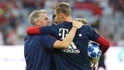 Spielten gemeinsam beim FC Bayern und im DFB-Team: Bastian Schweinsteiger (l.) und Manuel Neuer