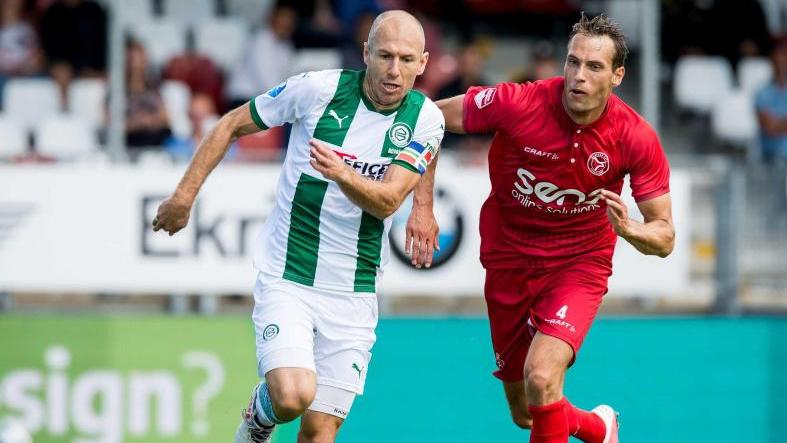 Arjen Robben (l.) spielt jetzt für den FC Groningen