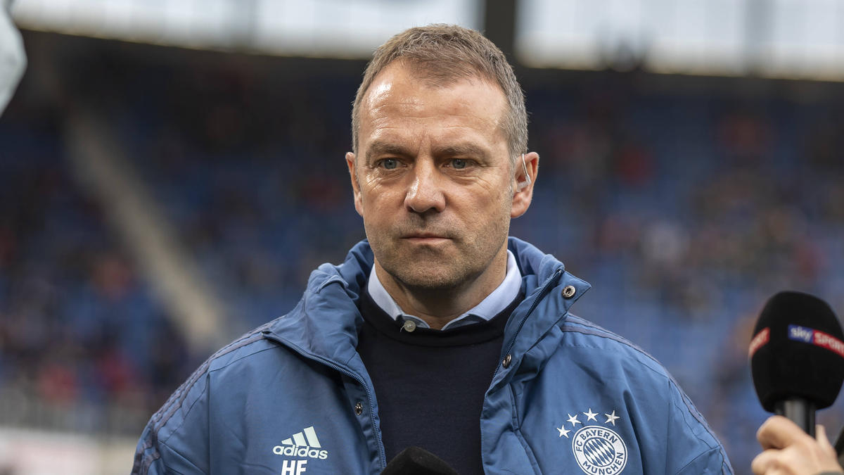 Hansi Flick reist mit dem FC Bayern nach Hoffenheim Hansi Flick reist mit dem FC Bayern nach Hoffenheim