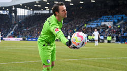 Manuel Riemann leistete sich gegen den FC Schalke 04 einen schweren Patzer