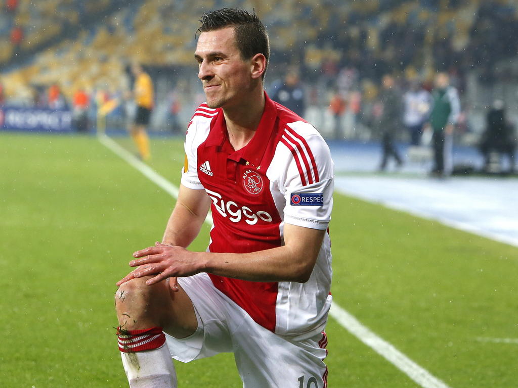 Arkadiusz Milik kan niet zijn draai vinden tijdens Dnipro Dnipropetrovsk - Ajax in de achtste finale van de Europa League. (12-03-2015).