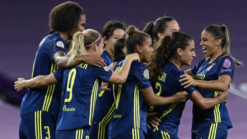 Die Frauen von Olympique Lyon haben vor dem Rückspiel im Viertelfinale der Champions League positive Coronafälle