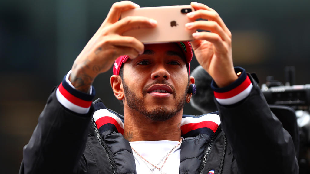 Bart-Trend in der Formel 1 geht an Lewis Hamilton vorbei Bart-Trend in der Formel 1 geht an Lewis Hamilton vorbei