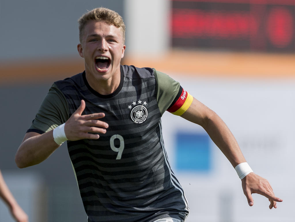 Jann-Fiete Arp traf dreifach für die DFB-Junioren