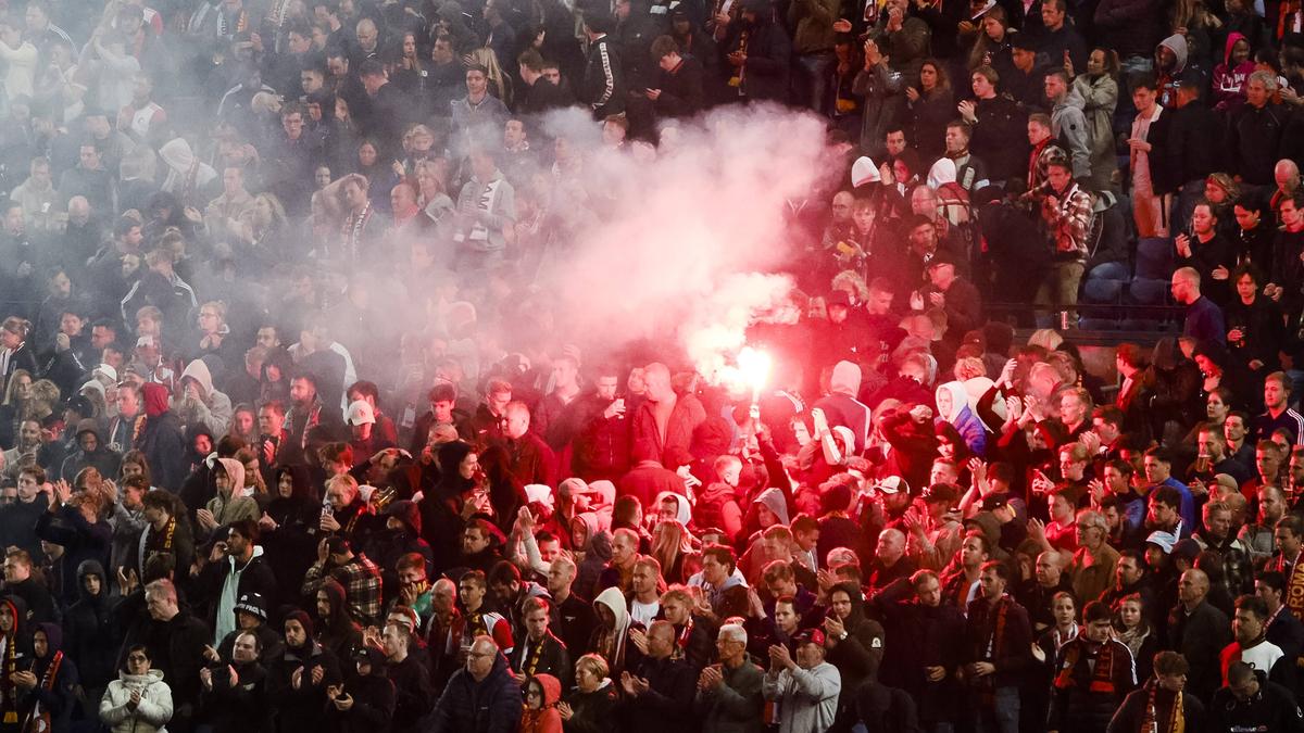 Einige Feyenoord-Fans (Symbolbild) haben randaliert