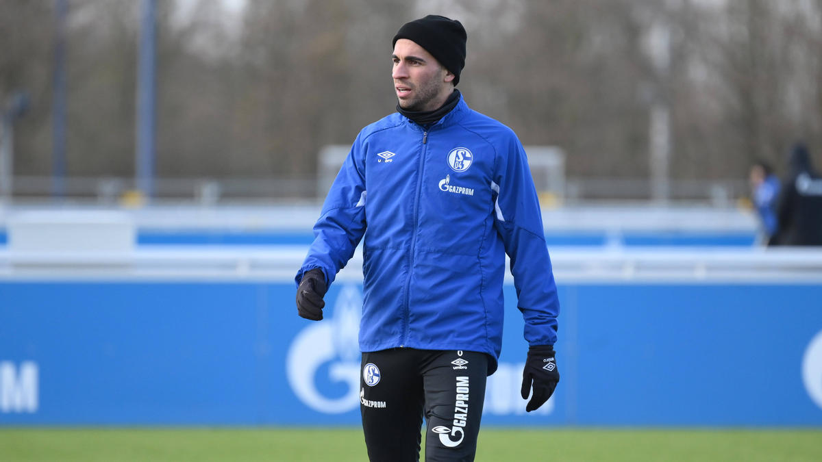 Omar Mascarell ist bei Schalke 04 zum Kapitän aufgestiegen Omar Mascarell ist bei Schalke 04 zum Kapitän aufgestiegen