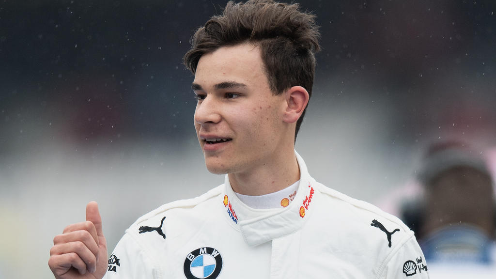Sheldon van der Linde führte das zweite Rennen in Zolder zehn Runden lang an Sheldon van der Linde führte das zweite Rennen in Zolder zehn Runden lang an
