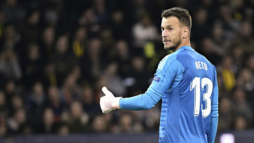 Torwart Neto erhält bei Barca einen Vertrag bis 2023 Torwart Neto erhält bei Barca einen Vertrag bis 2023