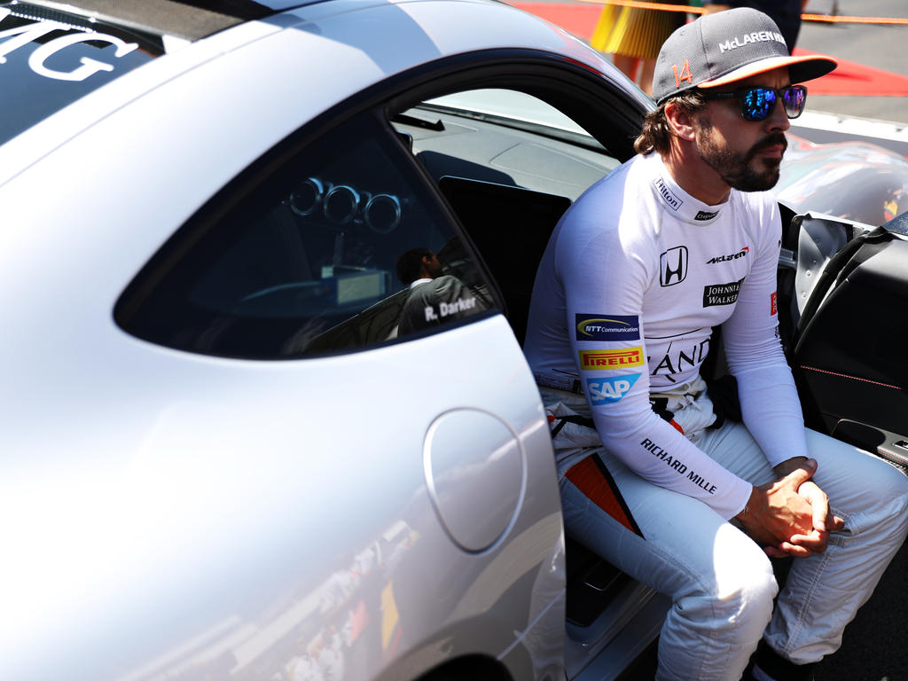 Fernando Alonso überraschte mit der schnellsten Runde nicht nur sich selbst Fernando Alonso überraschte mit der schnellsten Runde nicht nur sich selbst