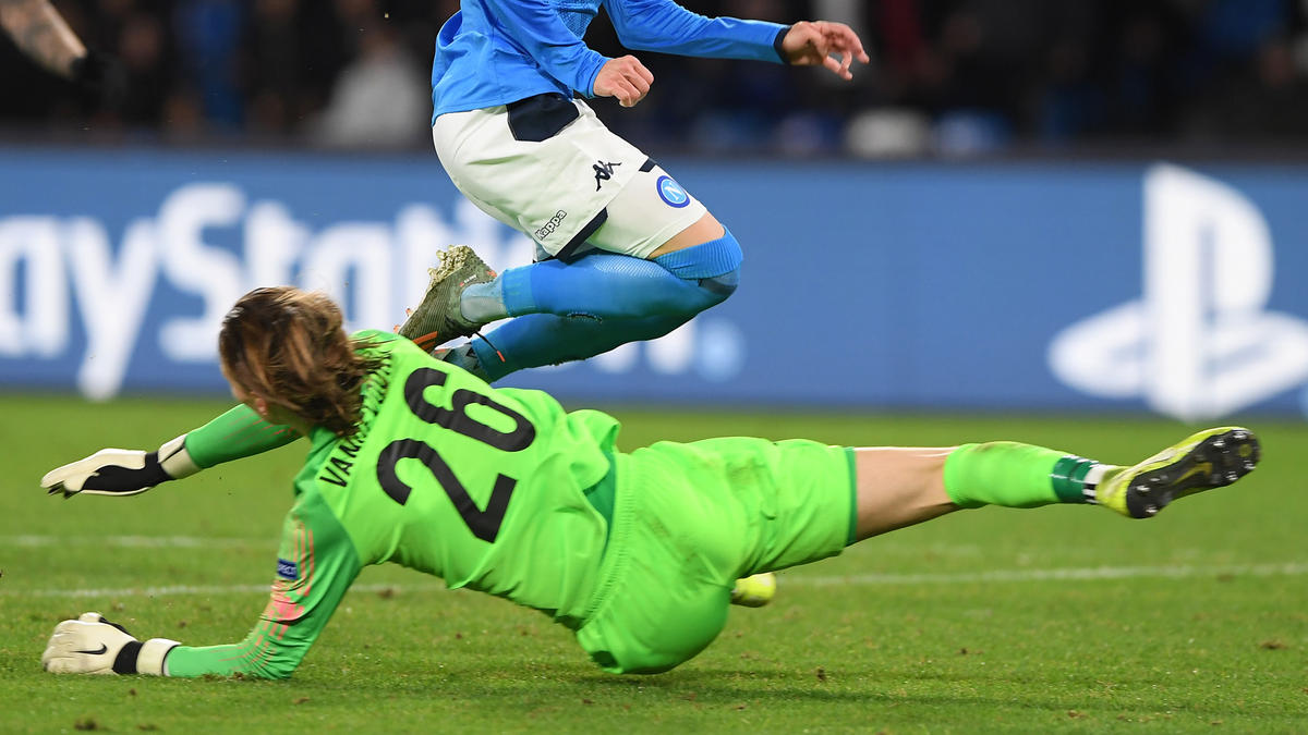 Maarten Vandevoordt sorgte für einen Champions-League-Rekord Maarten Vandevoordt sorgte für einen Champions-League-Rekord
