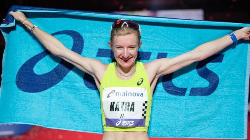 Katharina Steinruck ist derzeit die beste deutsche Marathonläuferin Katharina Steinruck ist derzeit die beste deutsche Marathonläuferin