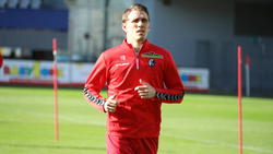 Schwitzt ohne Zuschauer weniger: Nils Petersen