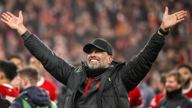 Liverpool-Coach Jürgen Klopp freute sich am Sonntag über den Sieg im League Cup