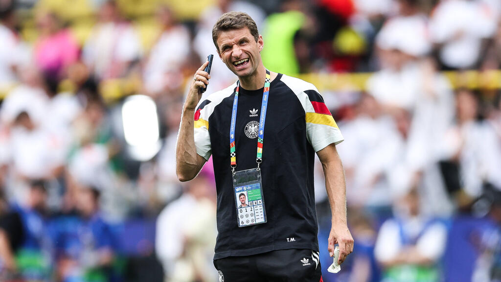 Thomas Müller kennt sich mit Pferden aus Thomas Müller kennt sich mit Pferden aus