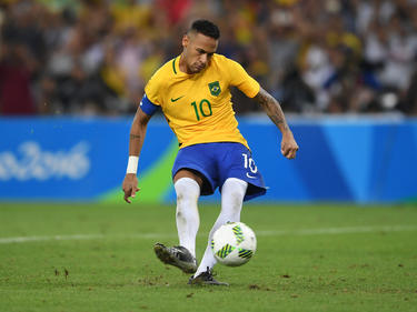 El lanzamiento de penalti de Neymar llevó la locura a todo su país. (Foto: Getty)