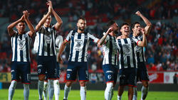 Monterrey celebra un triunfo liguero ante Necaxa.