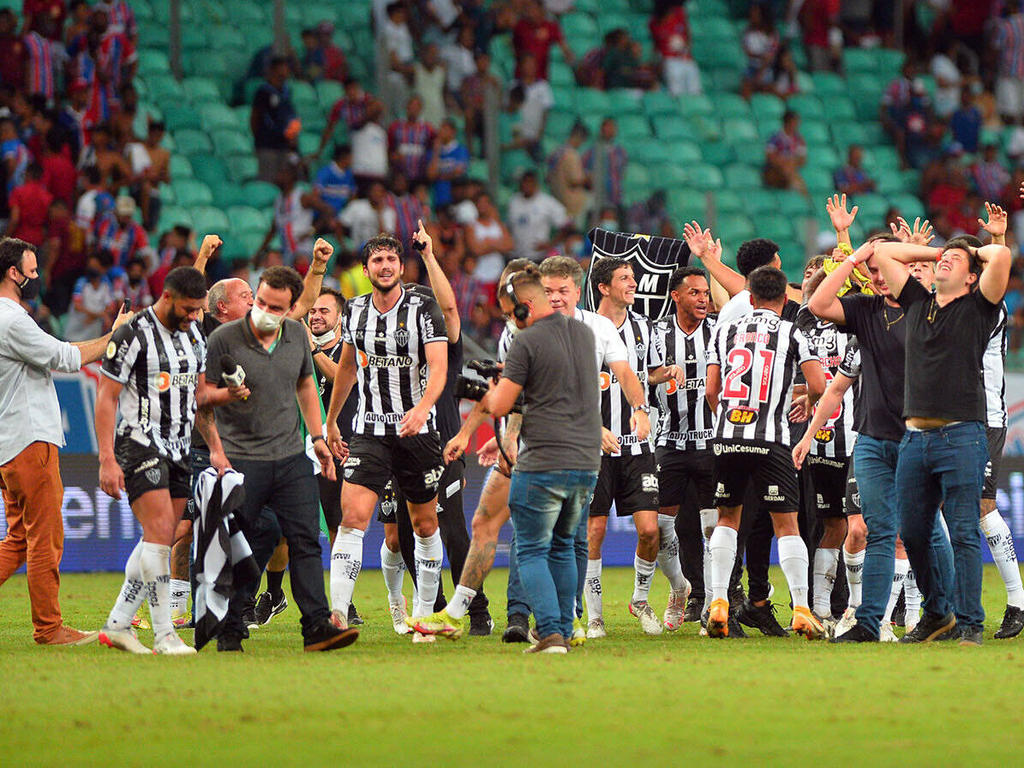 Atlético Mineiro mit Altstar Hulk (links) ist brasilianischer Meister
