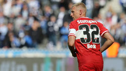 Stuttgarts Andreas Beck hat sich im Spiel gegen Hertha verletzt