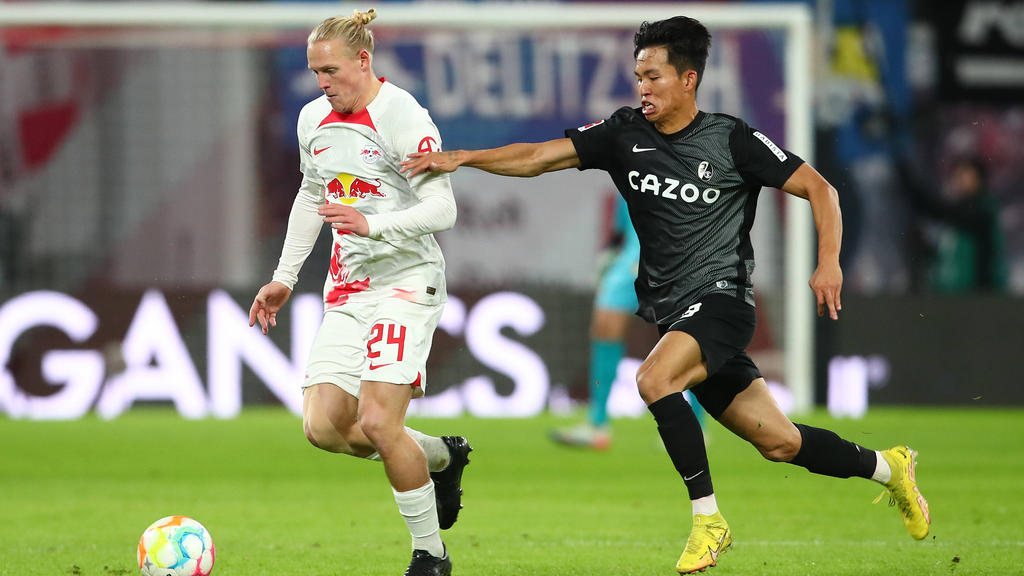 Woo-Yeong Jeong (r.) wechselt zum VfB Stuttgart Woo-Yeong Jeong (r.) wechselt zum VfB Stuttgart