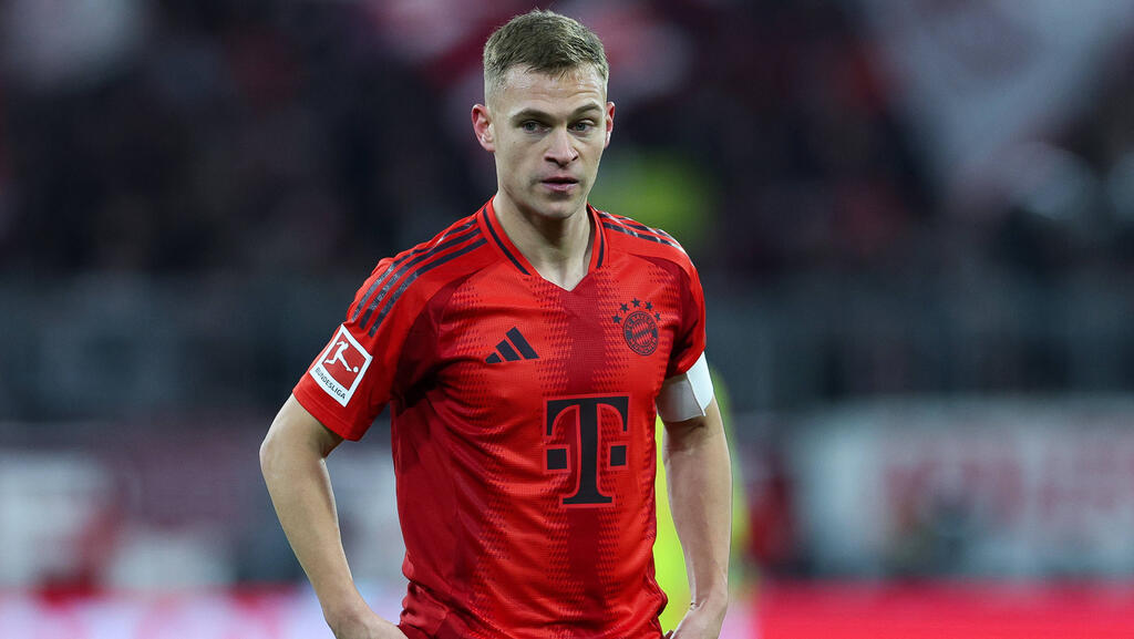 Joshua Kimmich steckt in Verhandlungen mit dem FC Bayern Joshua Kimmich steckt in Verhandlungen mit dem FC Bayern